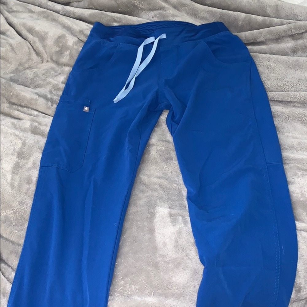 Figs Kade Cargo Scrub Pants